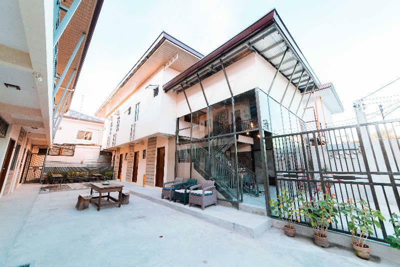 Reddoorz Plus @ Casa Lucia Sindalan San Fernando City Pampanga Exterior photo